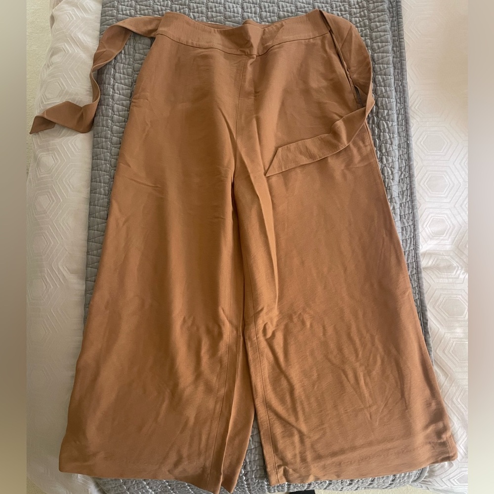 Leith Women's Tan Wide-Leg Pants